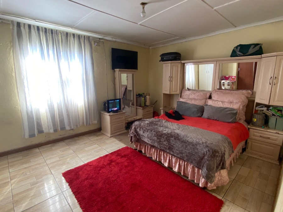 4 Bedroom Property for Sale in Mthatha Rural Eastern Cape